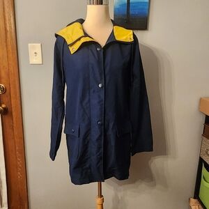 St. John’s Bay Womens Small Navy/Yellow Full Zip Hooded Lightweight Coat/jacket
